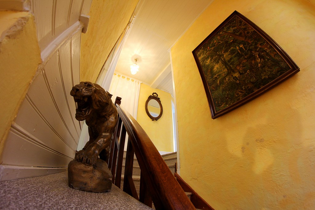 Escalier des chambres Relais des conques